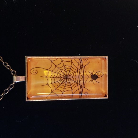 Handcrafted Spider Pendent - Picture 1 of 3